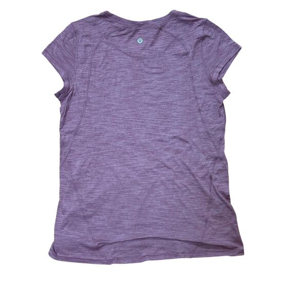 (4) $68 Lululemon Run Around Tee Heathered Aurora - Picture 4 of 4